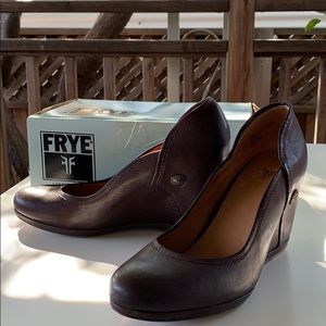 Frye dark brown leather wedges